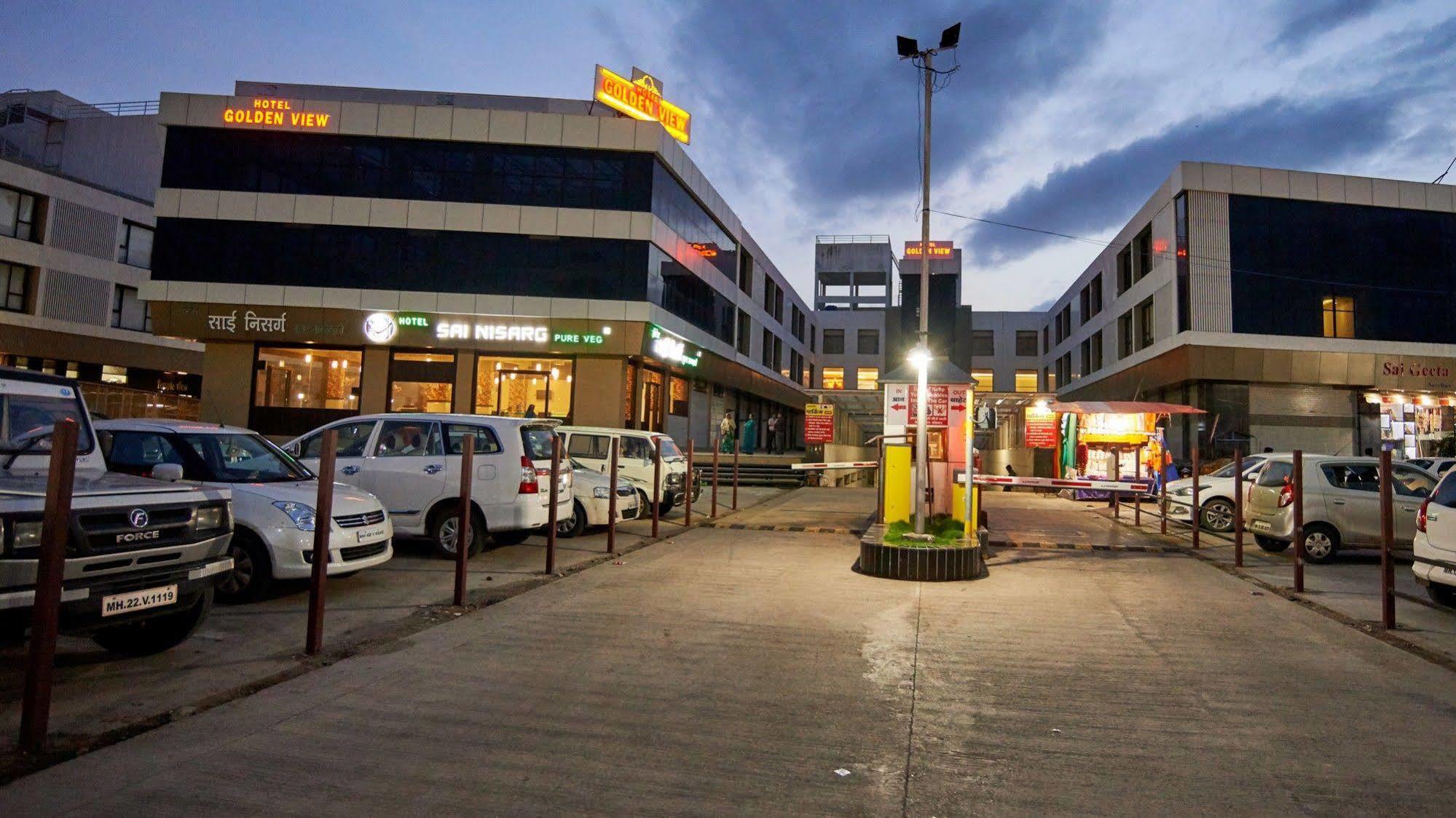 Hotel Golden View Shirdi Exterior photo